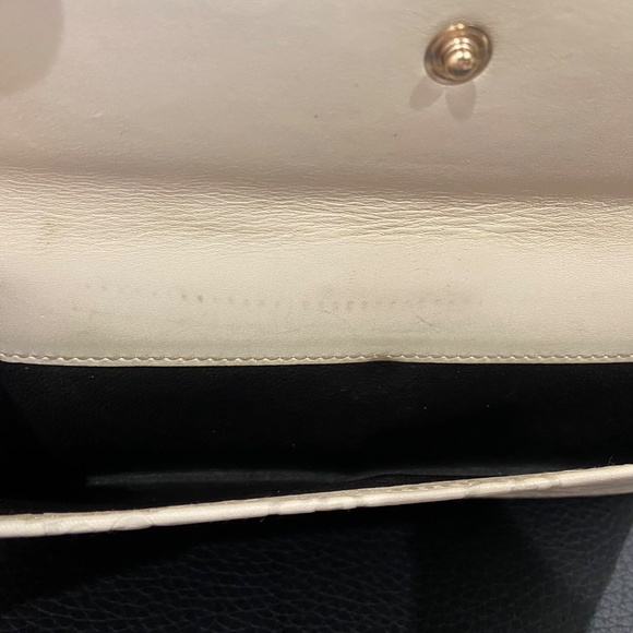 Gucci Margaux Guccissima Leather Long Wallet – Embossed GG – Chain Not Included - Picture 11 of 16